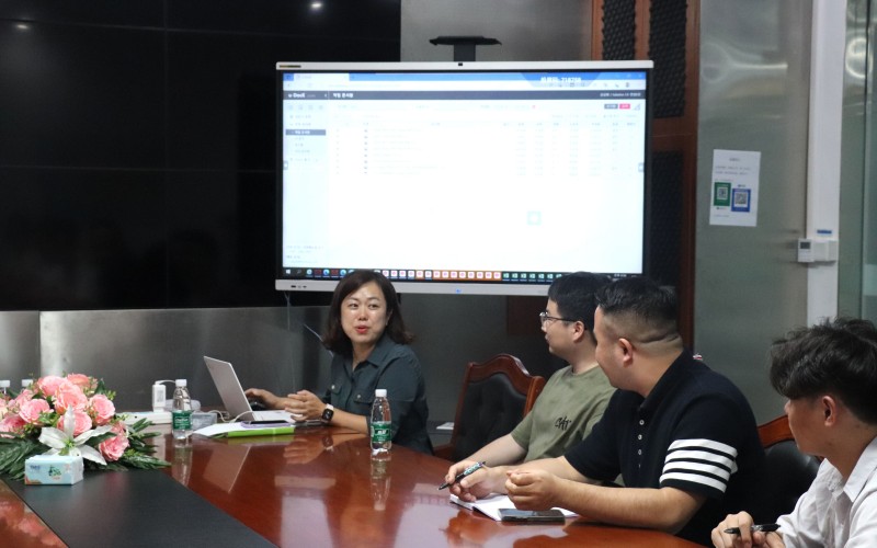 起鴻科技與LG Display交流培訓(xùn)會 起鴻科技與LG Display交流培訓(xùn)會