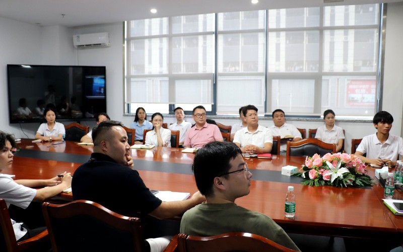 起鴻科技與LG Display交流培訓(xùn)會 起鴻科技與LG Display交流培訓(xùn)會
